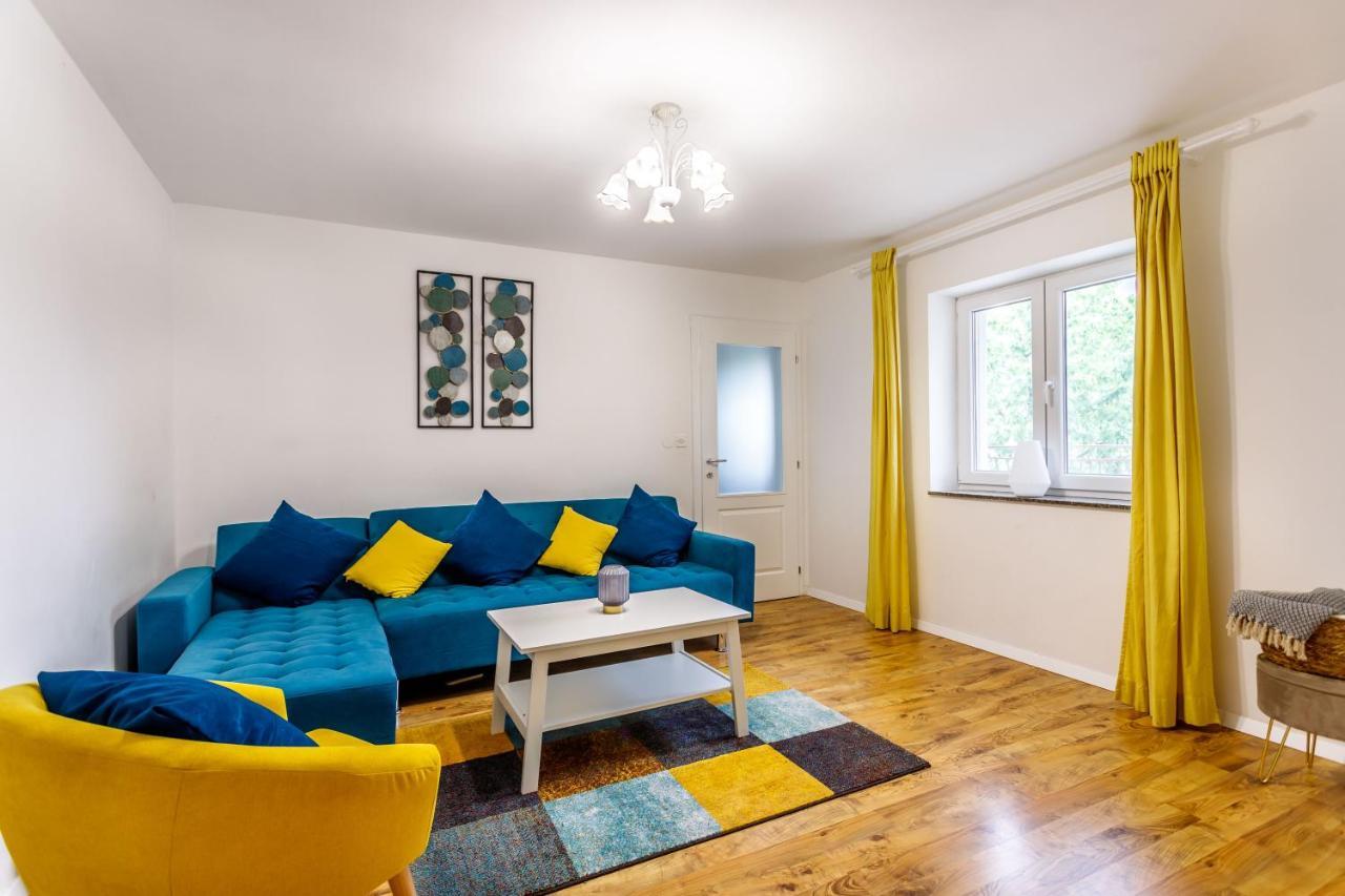 Casa Di Oliva-House With Heated Pool & Jacuzzi In Trilj, Croatia Βίλα Εξωτερικό φωτογραφία