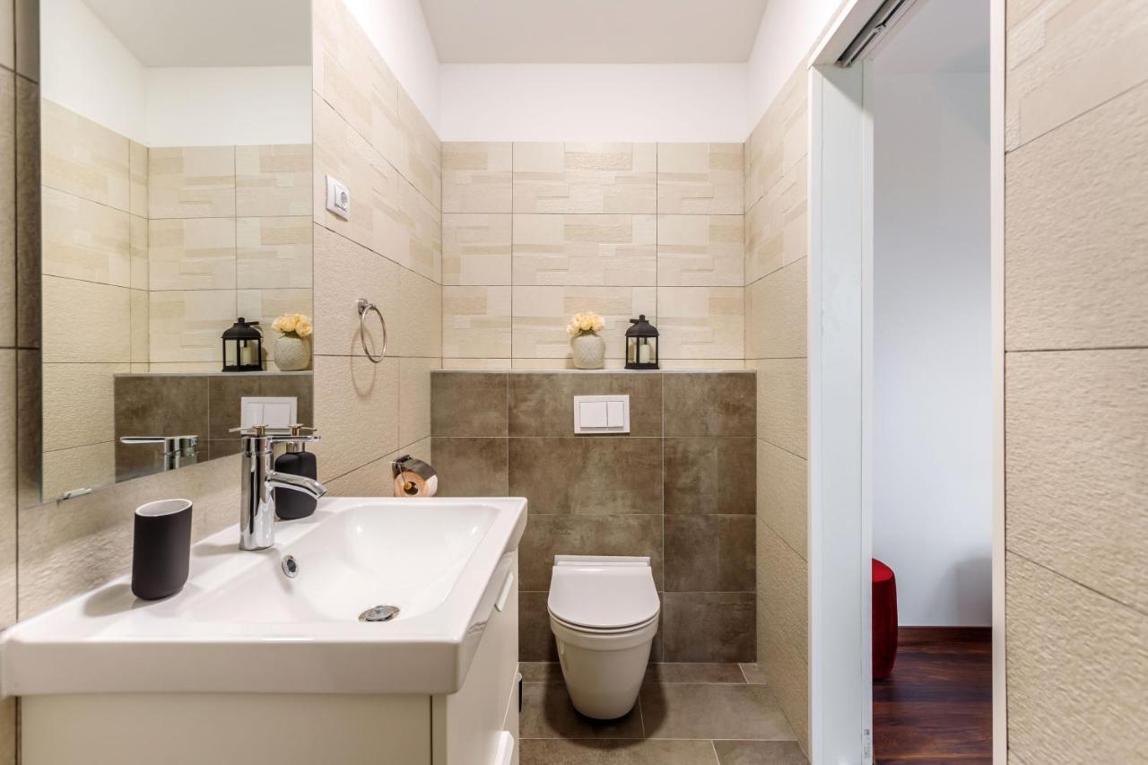 Casa Di Oliva-House With Heated Pool & Jacuzzi In Trilj, Croatia Βίλα Εξωτερικό φωτογραφία